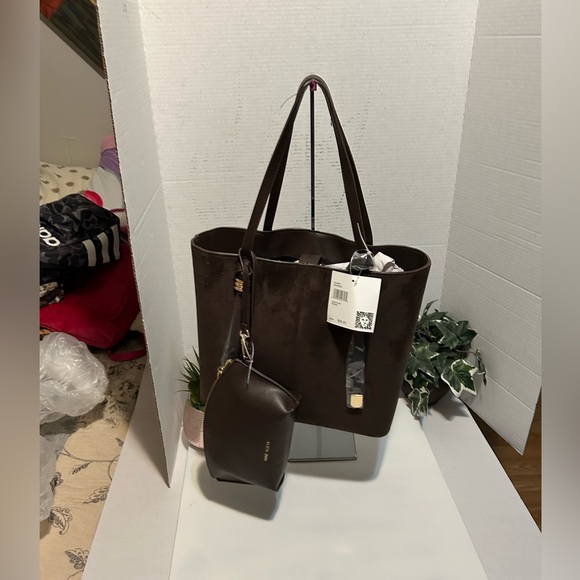 Anne Klein Handbags - Elegant Brown Tote Bag